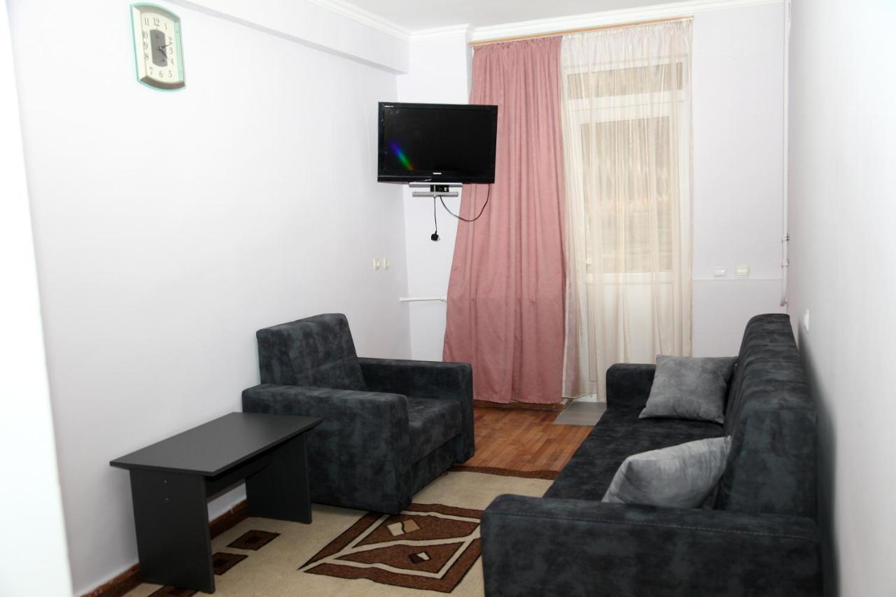 N&R Rest House Tsaghkadzor Esterno foto
