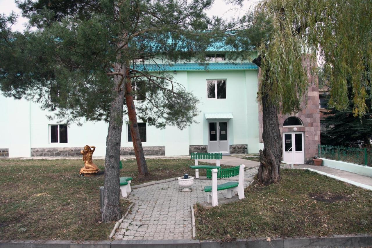 N&R Rest House Tsaghkadzor Esterno foto